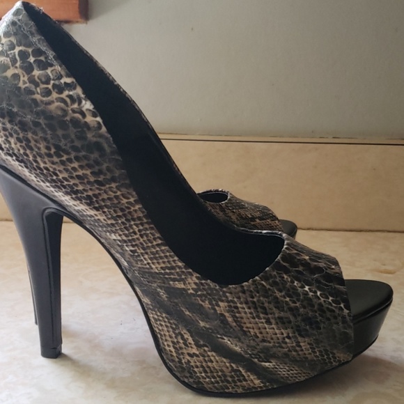 Jessica Simpson Shoes - Jessica Simpson Pumps Jessica Simpson Shoes - Jessica Simpson Pumps